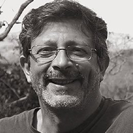 Carlos Eduardo Young